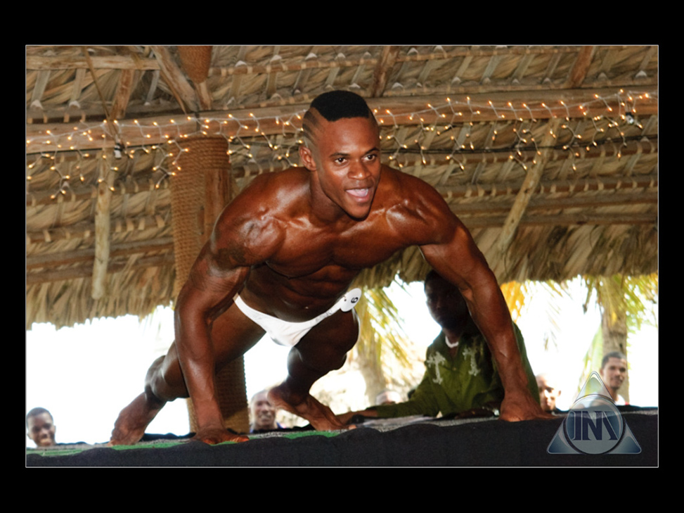 mrmusclebeach20101 (179)