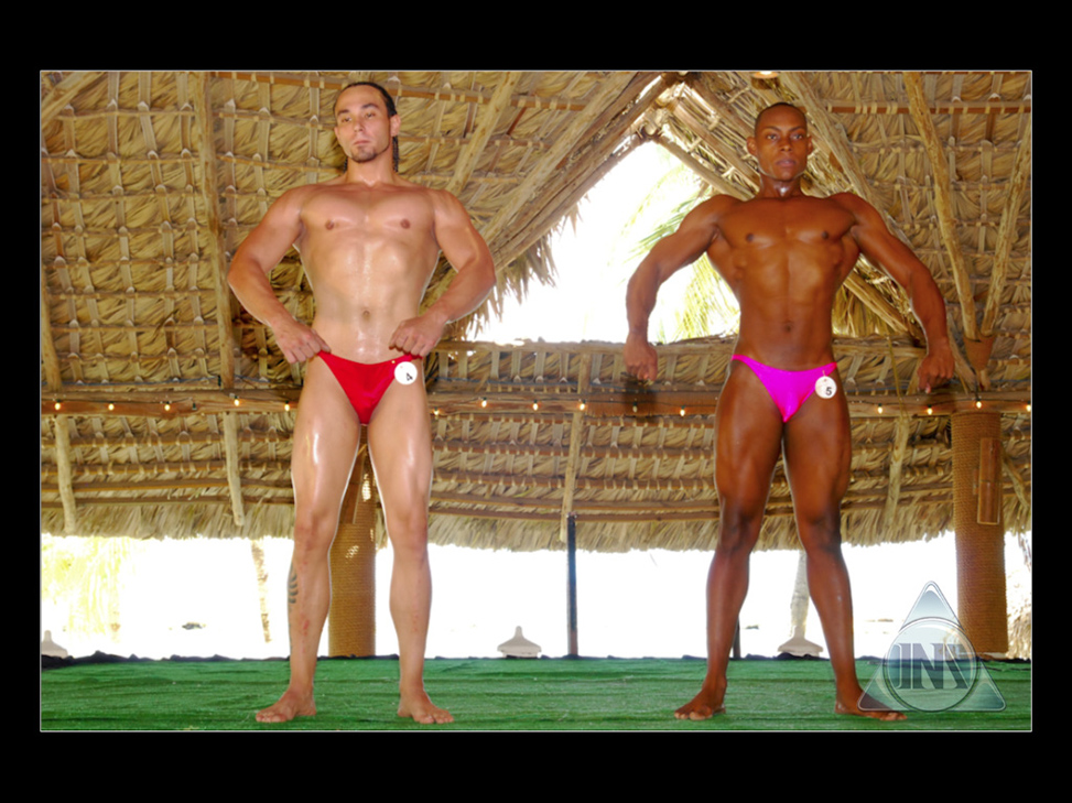 muscle_beach_2011_01-024